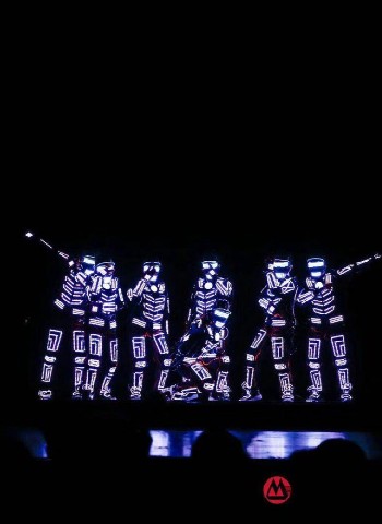 Super Pixel Electric Dance
